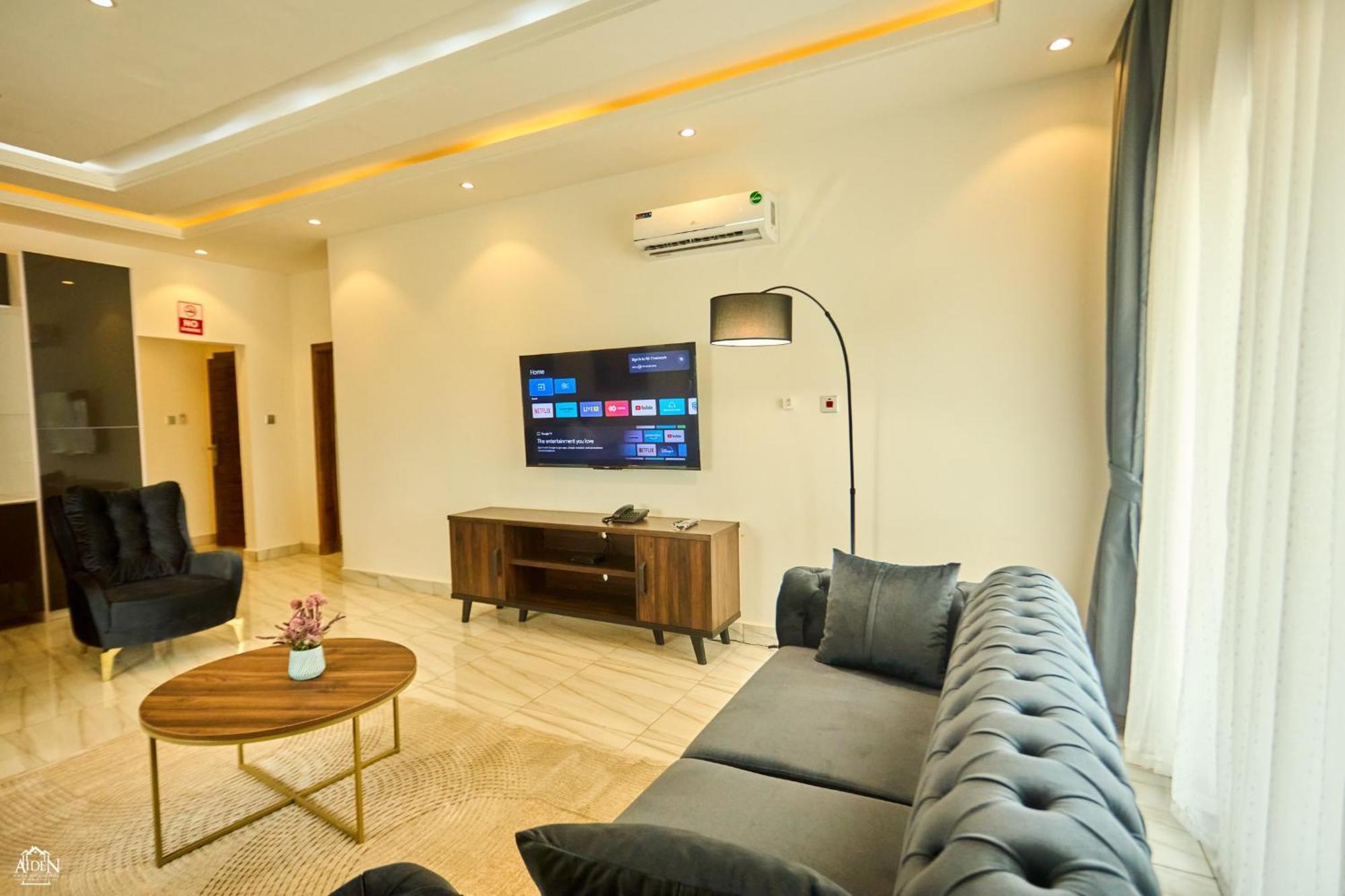 Koforidua Aiden Homes And Apartments Hotel מראה חיצוני תמונה