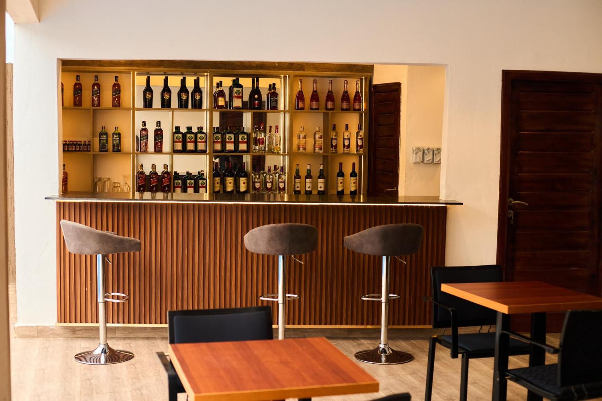 Koforidua Aiden Homes And Apartments Hotel מראה חיצוני תמונה