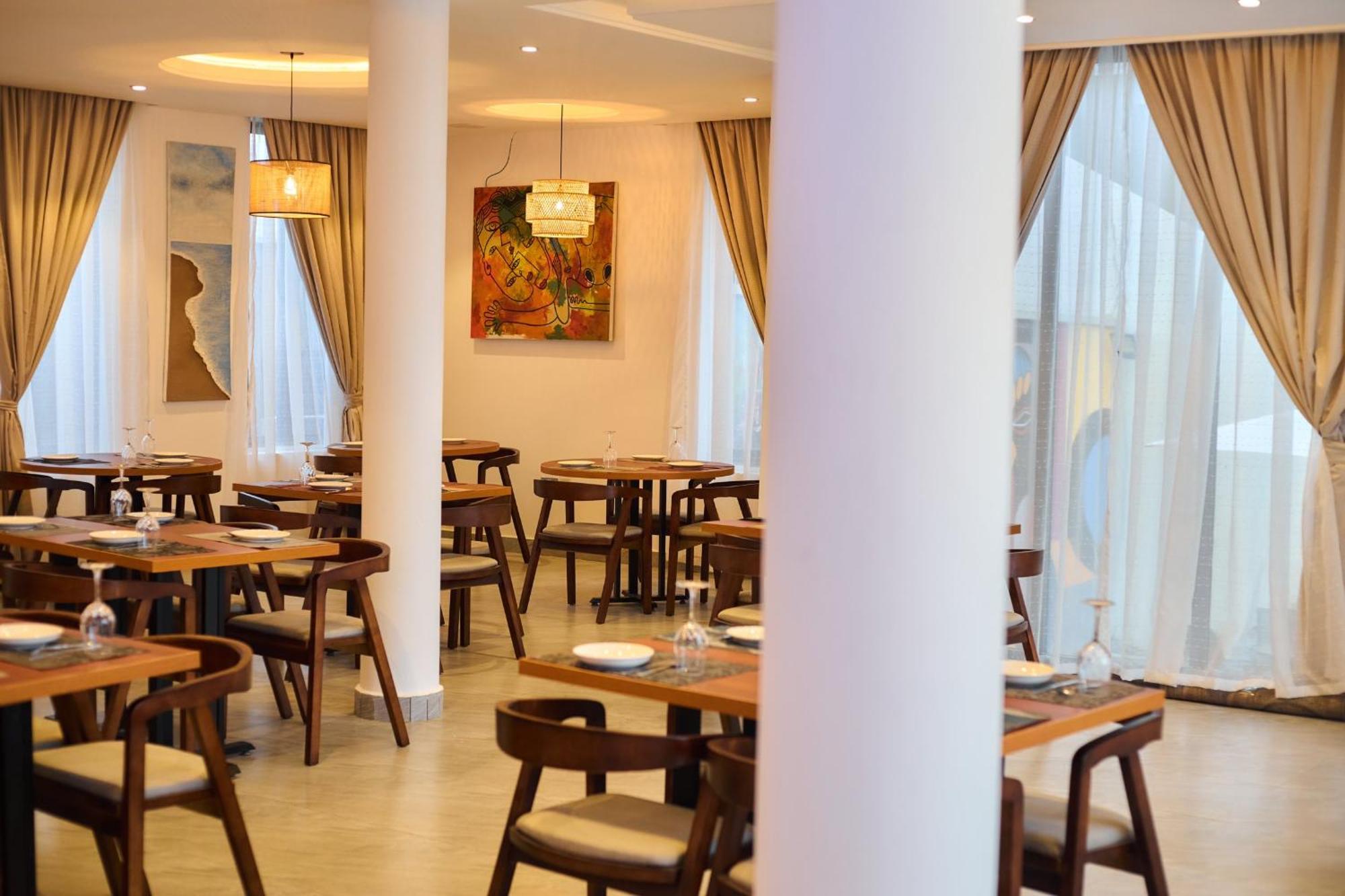 Koforidua Aiden Homes And Apartments Hotel מראה חיצוני תמונה