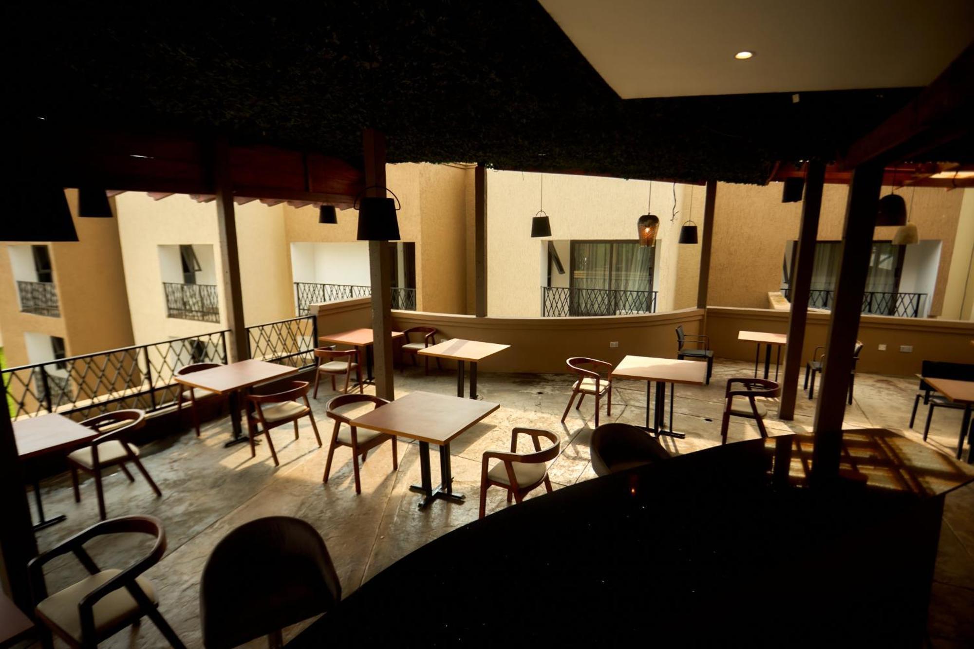 Koforidua Aiden Homes And Apartments Hotel מראה חיצוני תמונה