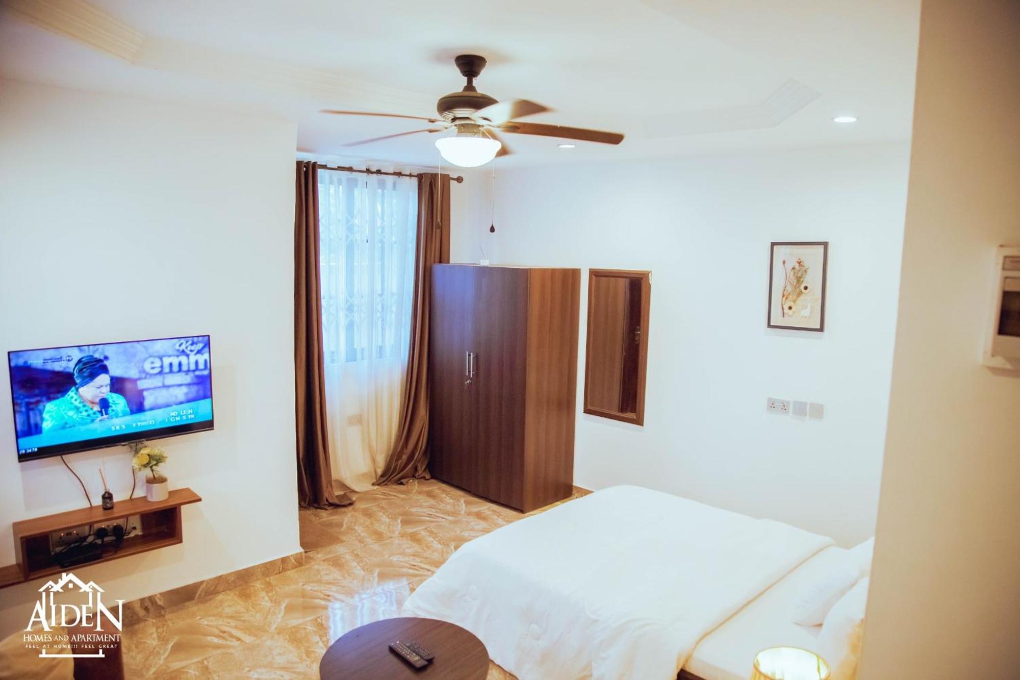 Koforidua Aiden Homes And Apartments Hotel מראה חיצוני תמונה