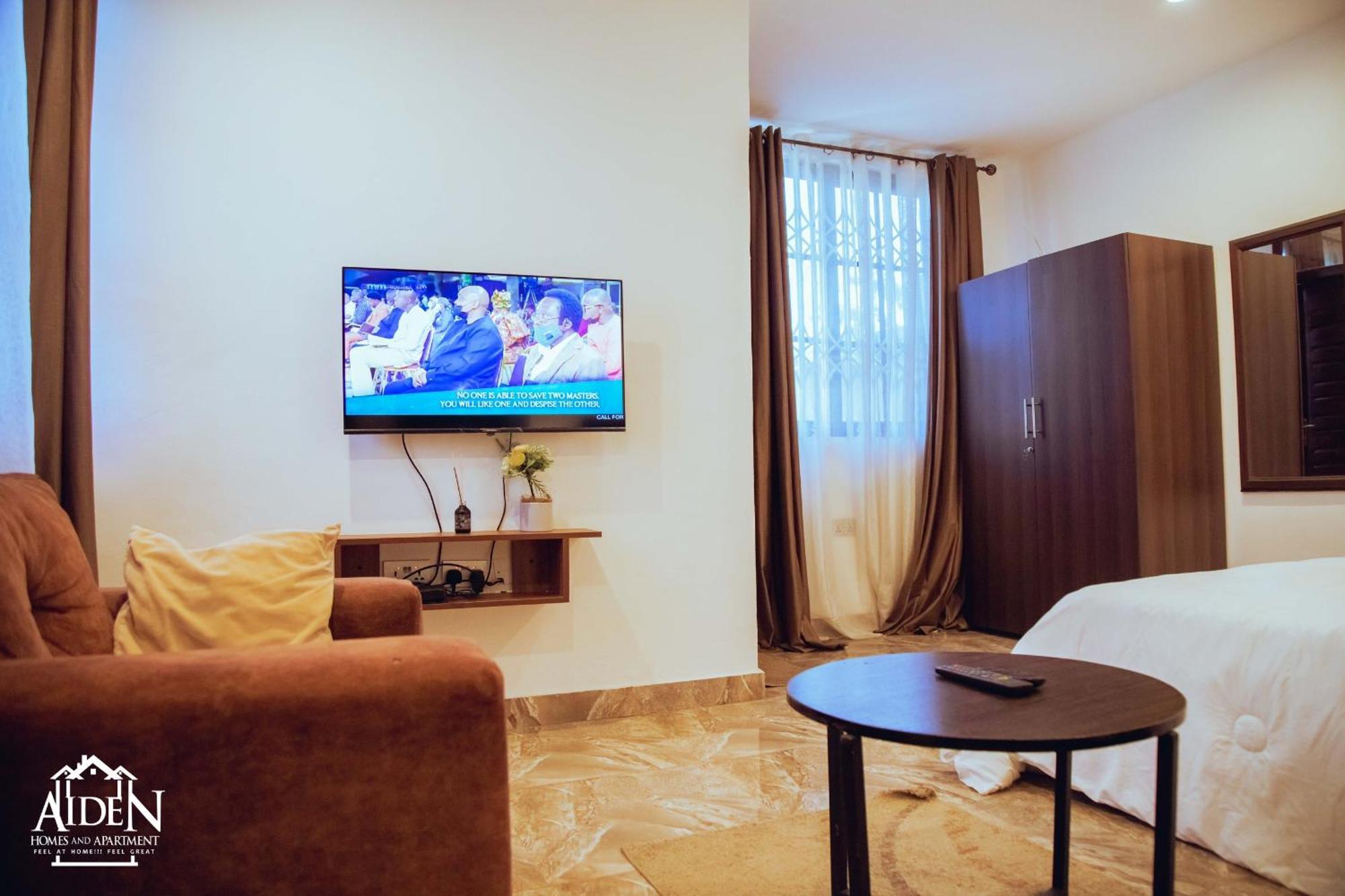 Koforidua Aiden Homes And Apartments Hotel מראה חיצוני תמונה